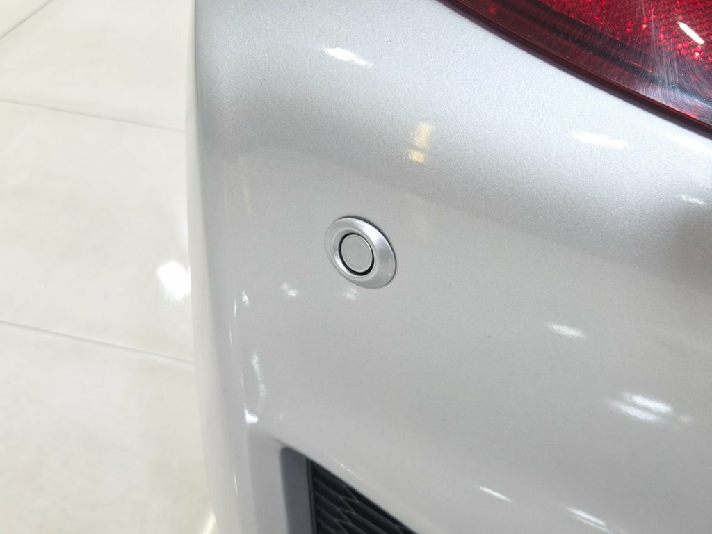 Honda Jazz 1.3 I-vtec S Cvt Silver #50