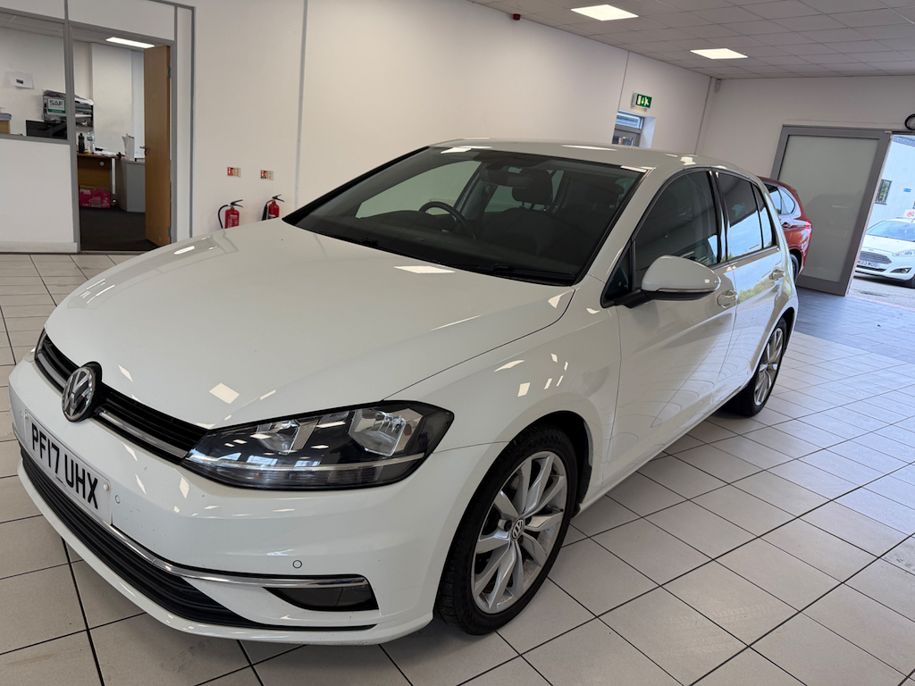 Volkswagen Golf 1.6 L Gt Tdi Bluemotion Technology