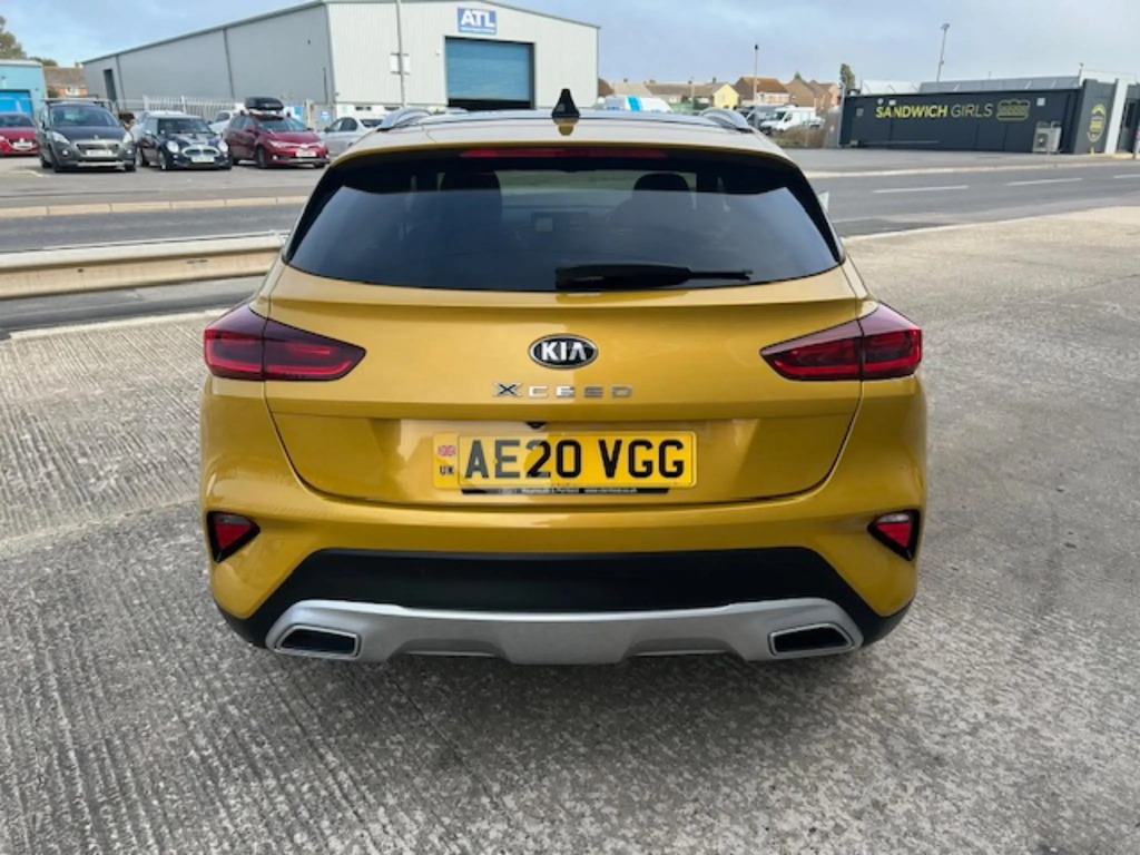 Kia Xceed 1.4 T-gdi First Edition Suv Euro Yellow #3
