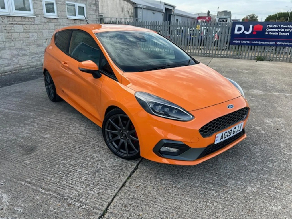 Ford Fiesta 1.5T Ecoboost St Performance Edition Hatchback Orange