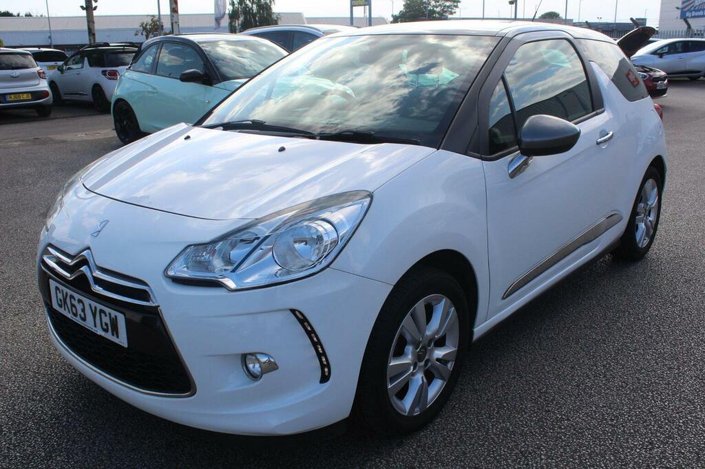 Citroen DS3 Hatchback 1.6 Vti Dstyle Euro 5 201363 White #6