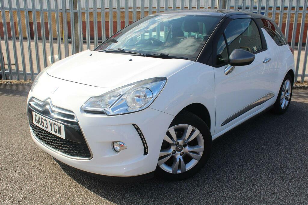Citroen DS3 Hatchback 1.6 Vti Dstyle Euro 5 201363 White
