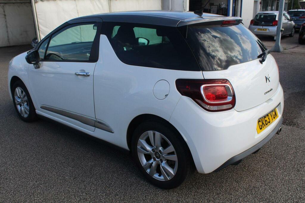 Citroen DS3 Hatchback 1.6 Vti Dstyle Euro 5 201363 White #4