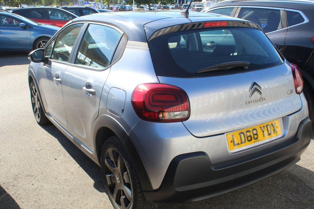 Citroen C3 Hatchback 1.2 Puretech Feel Nav Edition Euro 6 LD68YDX Grey #5