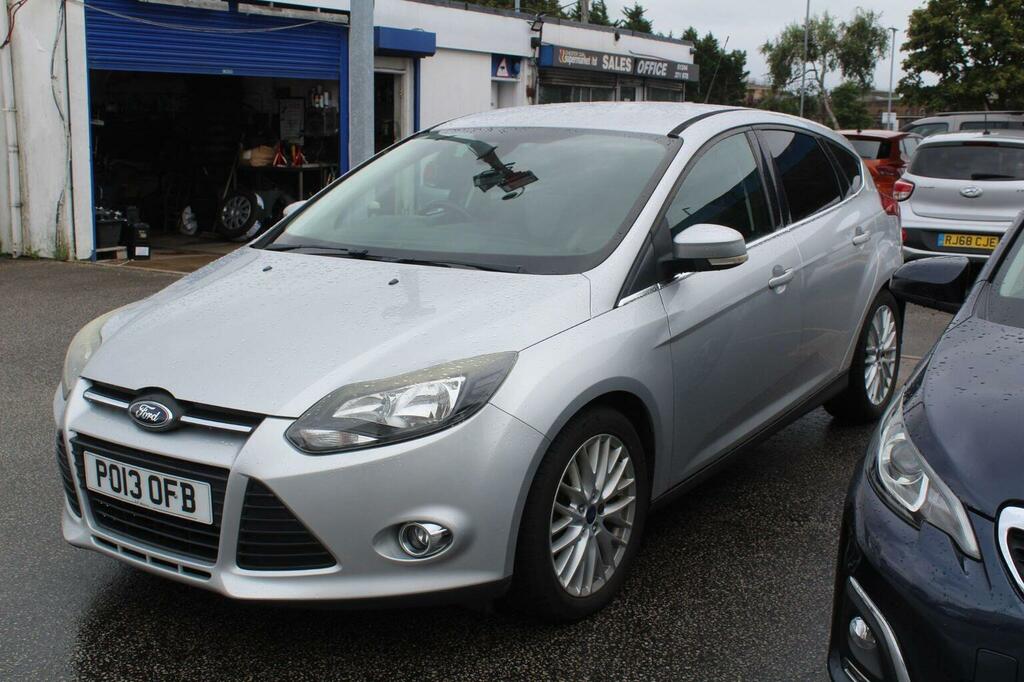 Ford Focus Hatchback 1.6 Tdci Zetec Euro 5 Ss 201313 Silver