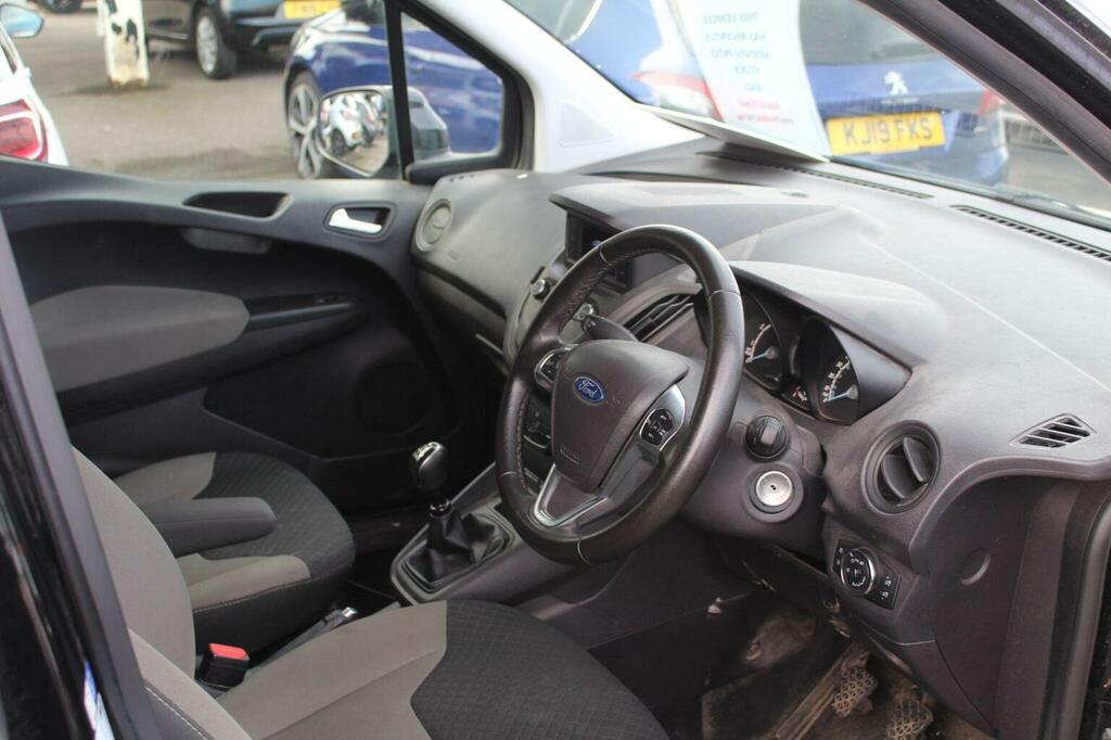 Ford Tourneo Courier Mpv 1.0 Ecoboost Zetec Euro 6 201919 Black #3