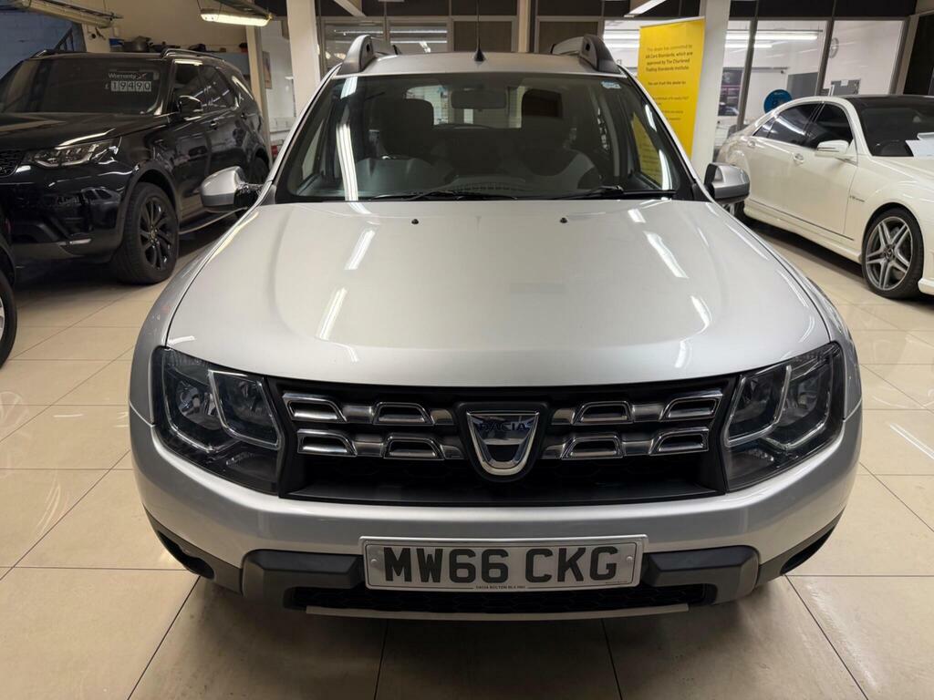 Dacia Duster 1.5 Dci Laureate Euro 6 S S MW66CKG Silver #2