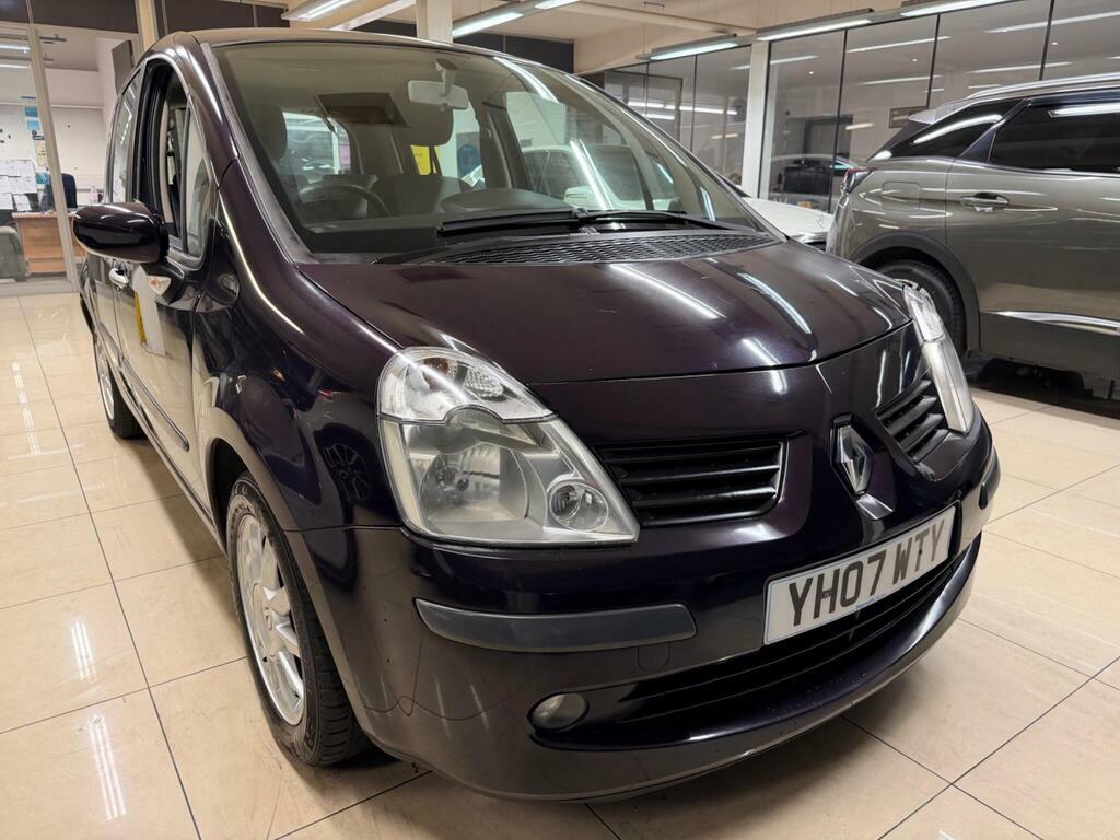 Renault Modus 1.6 16V Dynamique Purple