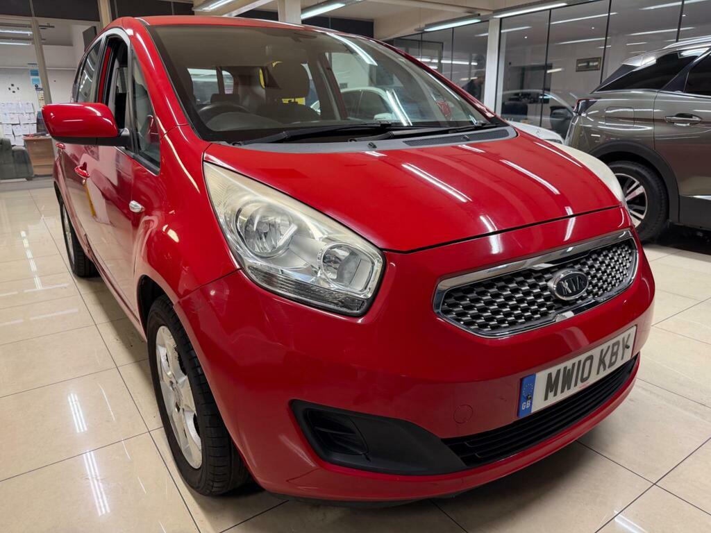 Kia Venga 1.4 2 Euro 5 Red