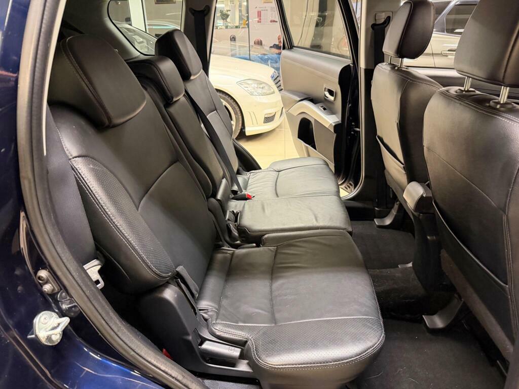Mitsubishi Outlander Di-d Gx 4 Brown #18