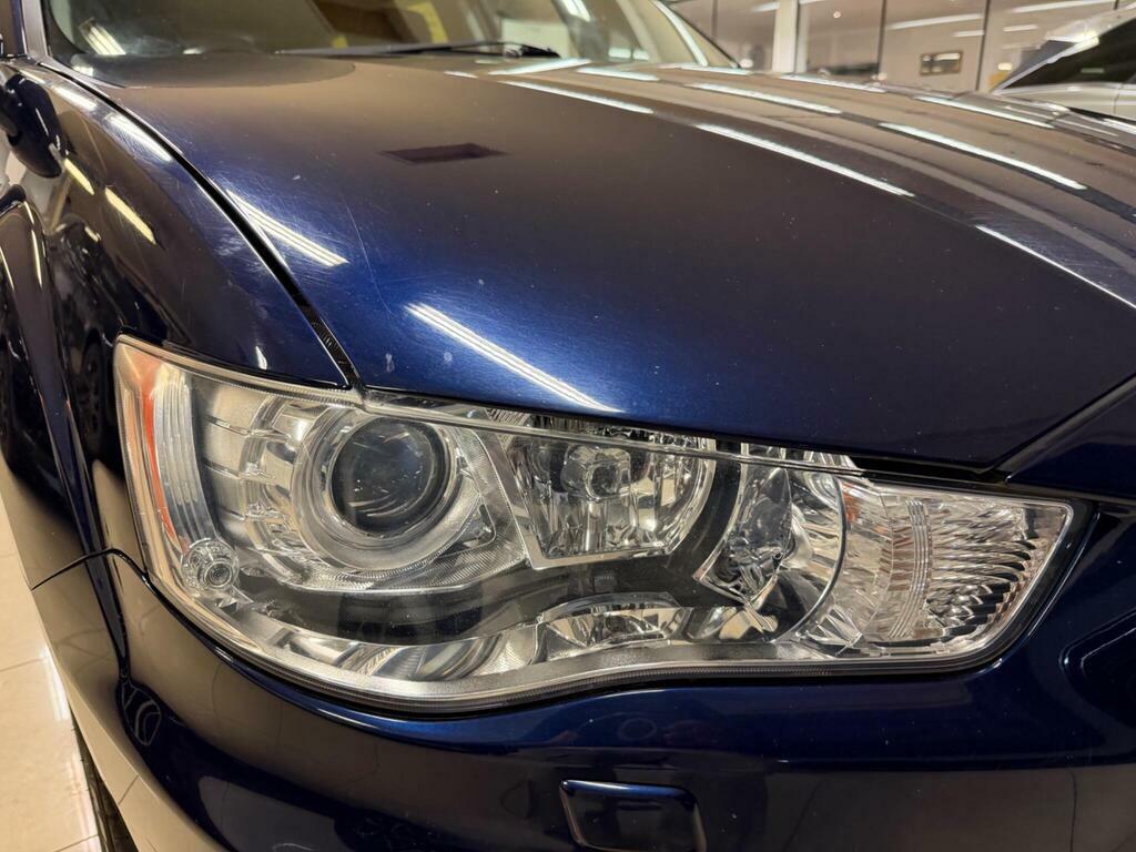 Mitsubishi Outlander Di-d Gx 4 Brown #9