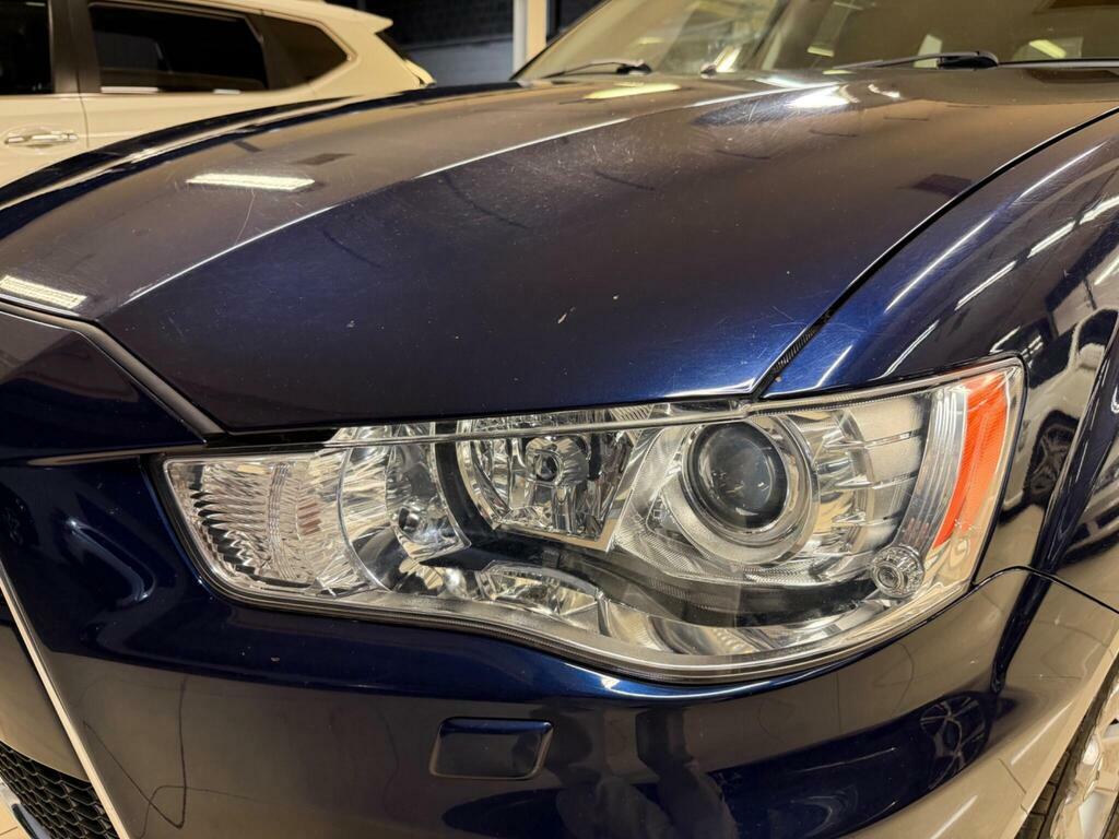 Mitsubishi Outlander Di-d Gx 4 Brown #10
