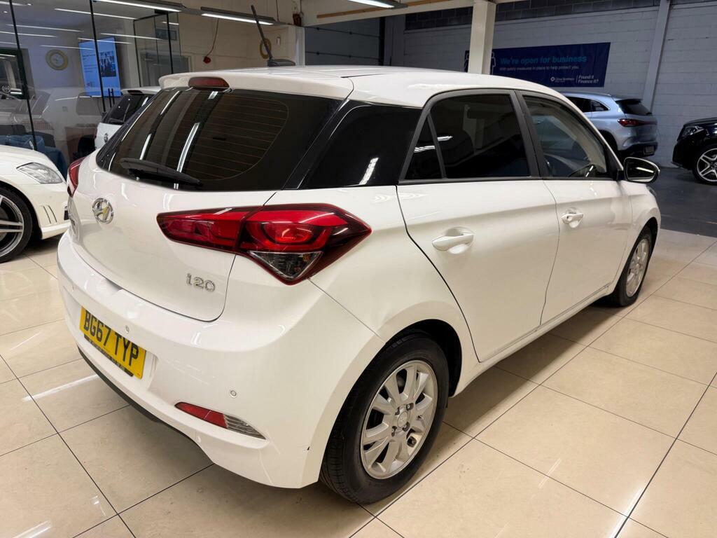 Hyundai I20 1.4 Crdi Se Euro 6 White #6