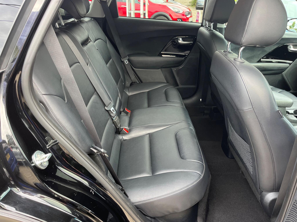 Kia e-Niro 64Kwh 2 Red #13