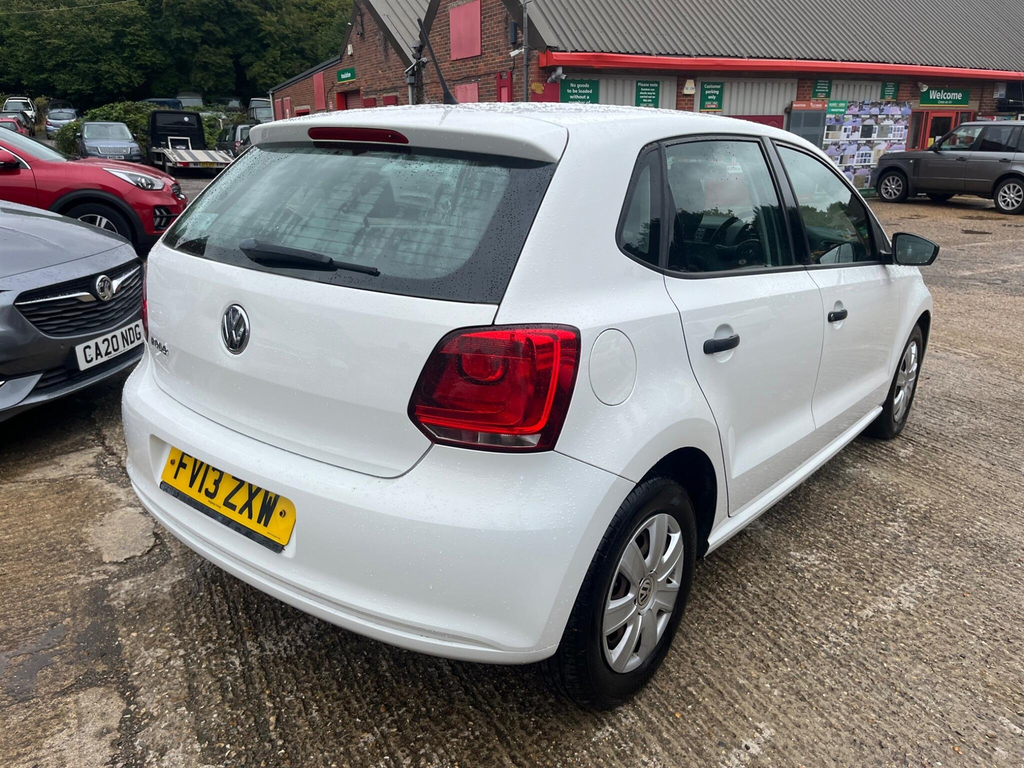 Volkswagen Polo Hatchback White #7