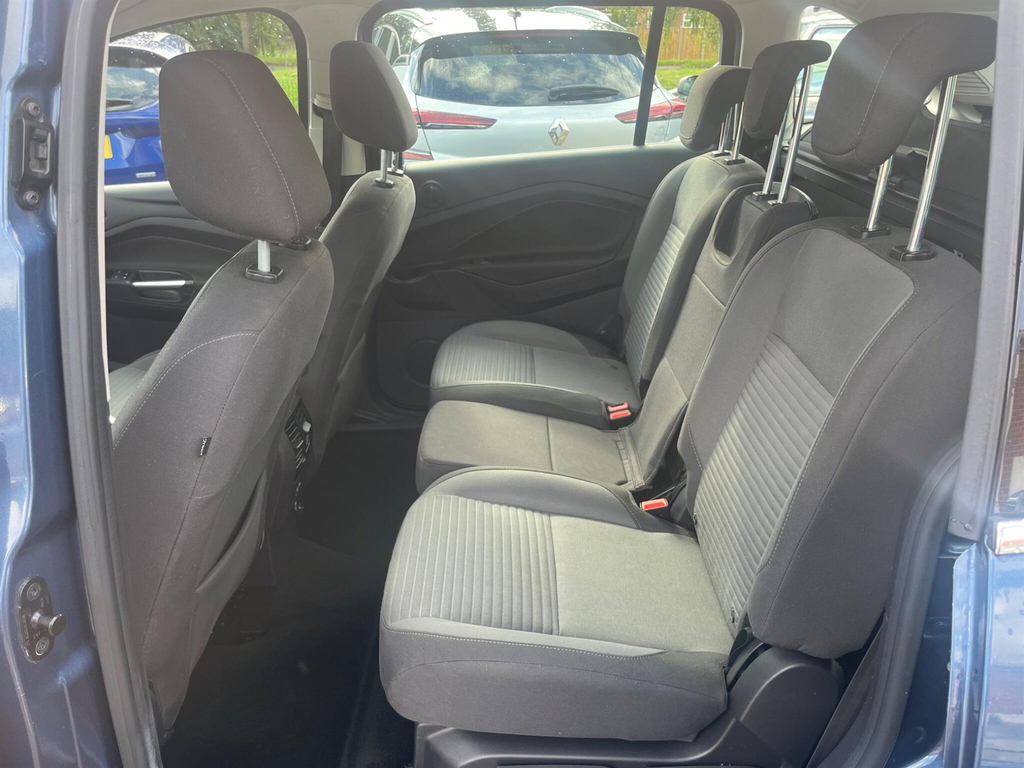 Ford Grand C-Max Titanium 124 Bhp Silver #14