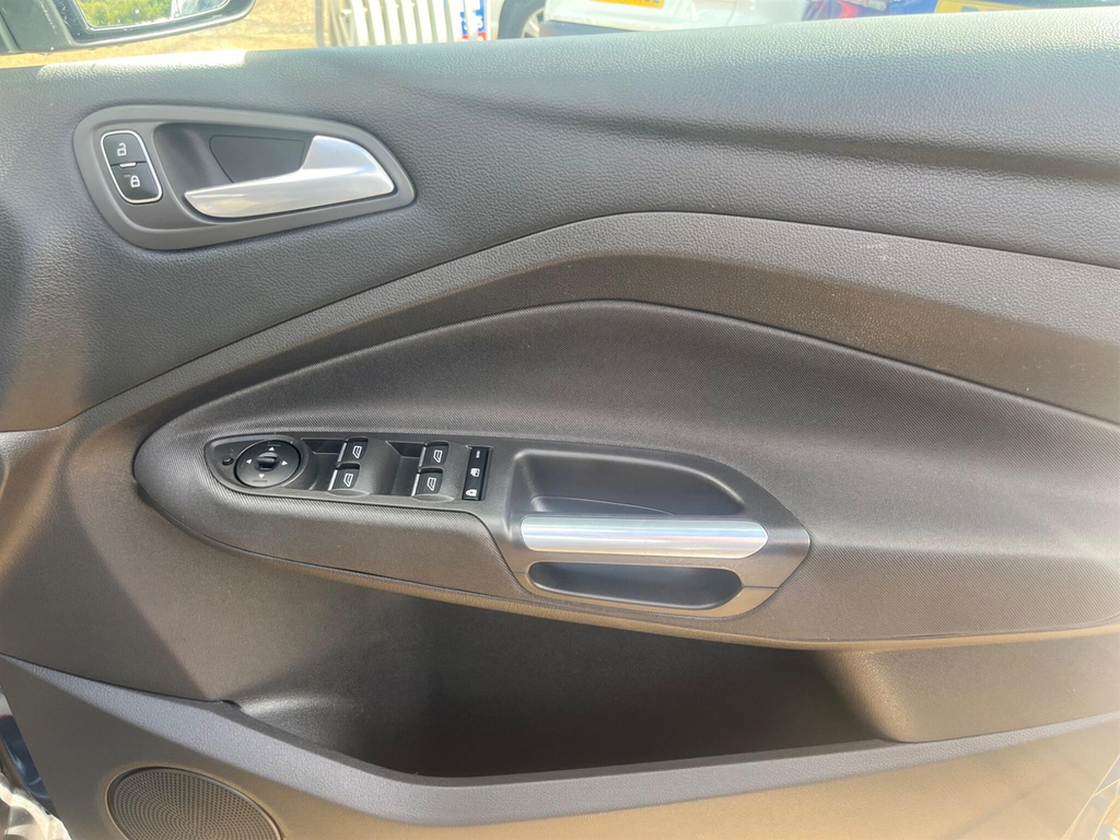 Ford Grand C-Max Titanium 124 Bhp Silver #15