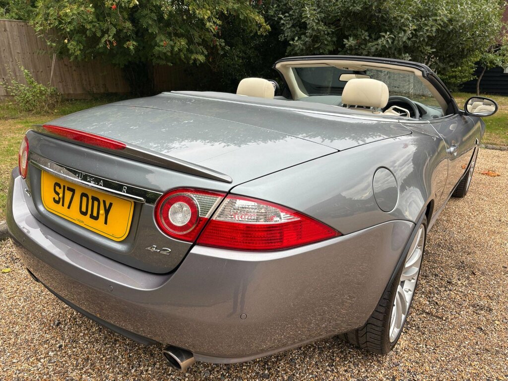 Jaguar XK 4.2 V8 Coupe - Blue #33