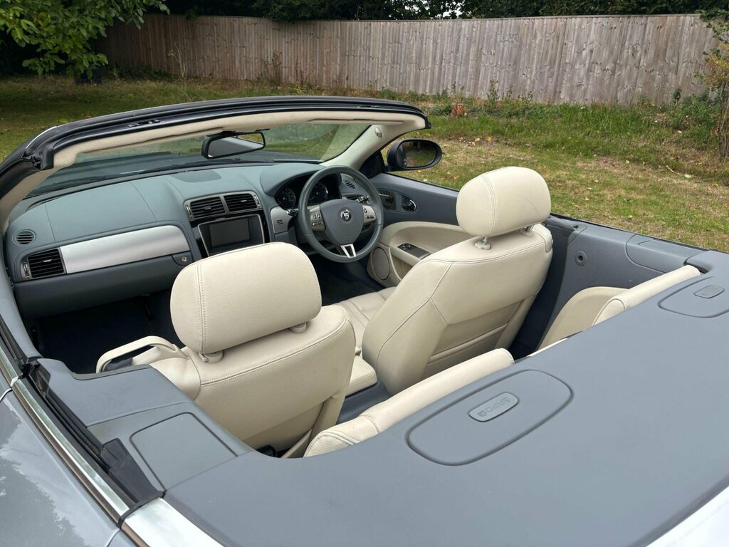 Jaguar XK 4.2 V8 Coupe - Blue #28