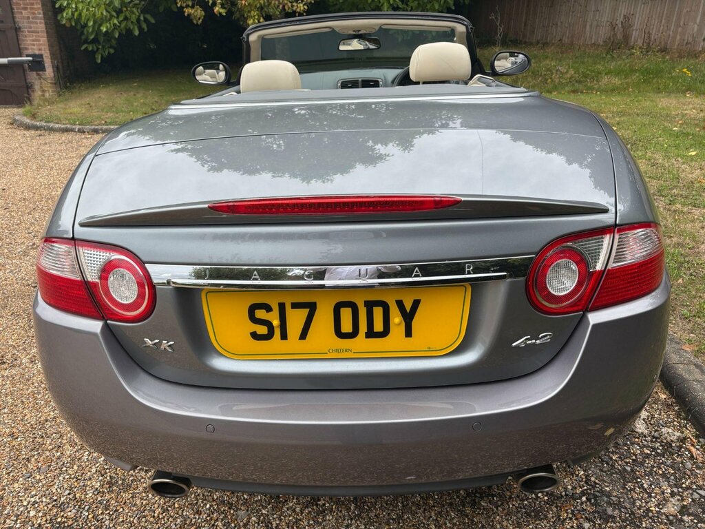 Jaguar XK 4.2 V8 Coupe - Blue #9