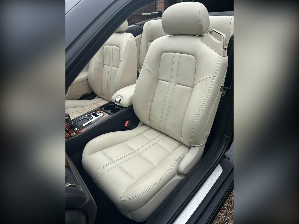Jaguar XK 4.2 Xkr 416 Bhp Grey #31