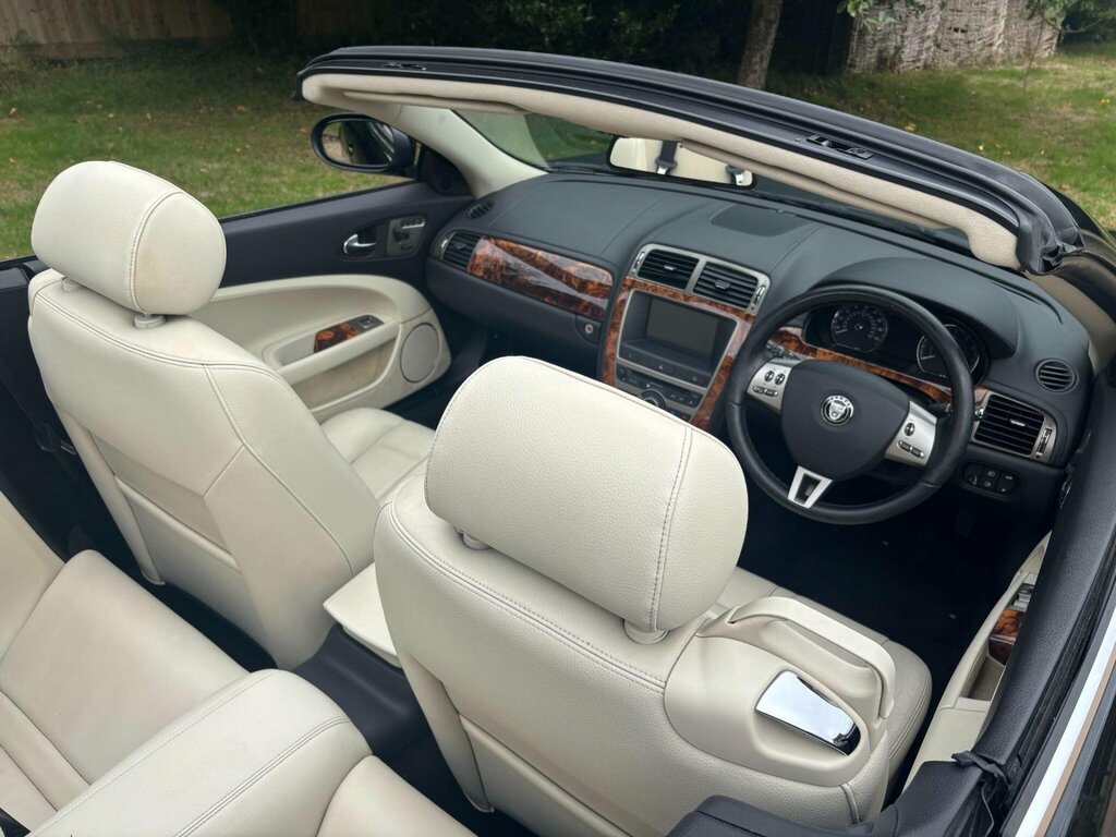 Jaguar XK 4.2 Xkr 416 Bhp Grey #22