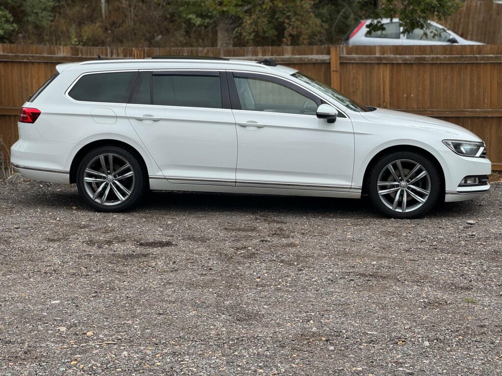 Volkswagen Passat 2017 17 2.0 Black #11