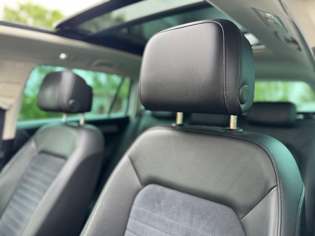 Volkswagen Passat 2017 17 2.0 Black #57