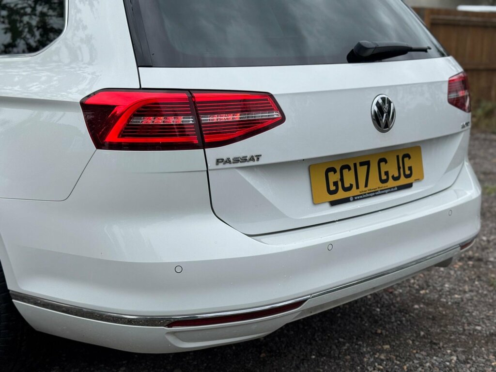 Volkswagen Passat 2017 17 2.0 Black #9