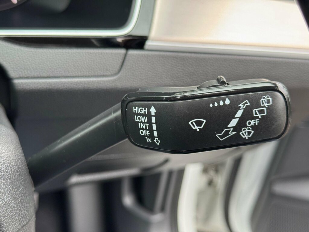Volkswagen Passat 2017 17 2.0 Black #39