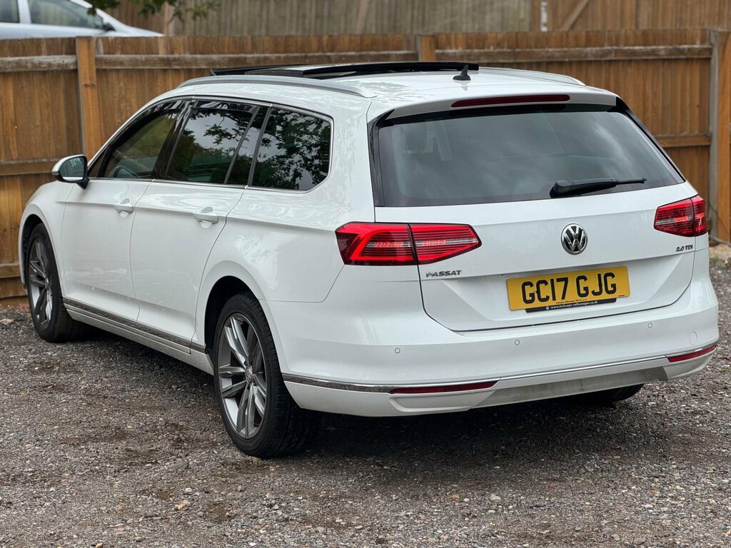 Volkswagen Passat 2017 17 2.0 Black #7