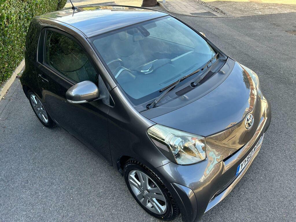 Toyota IQ Hatchback Blue #63