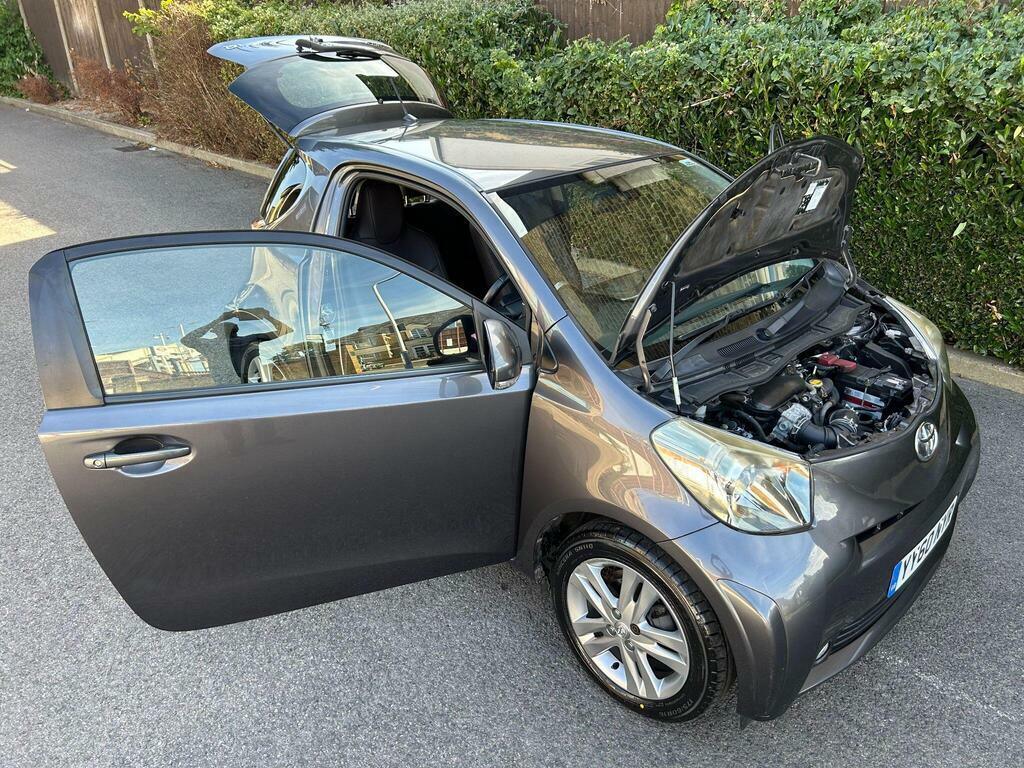 Toyota IQ Hatchback Blue #73