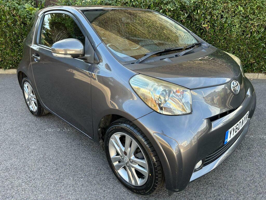 Toyota IQ Hatchback Blue #9
