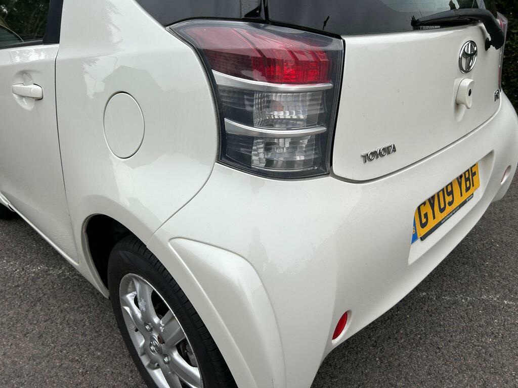 Toyota IQ Hatchback Silver #79