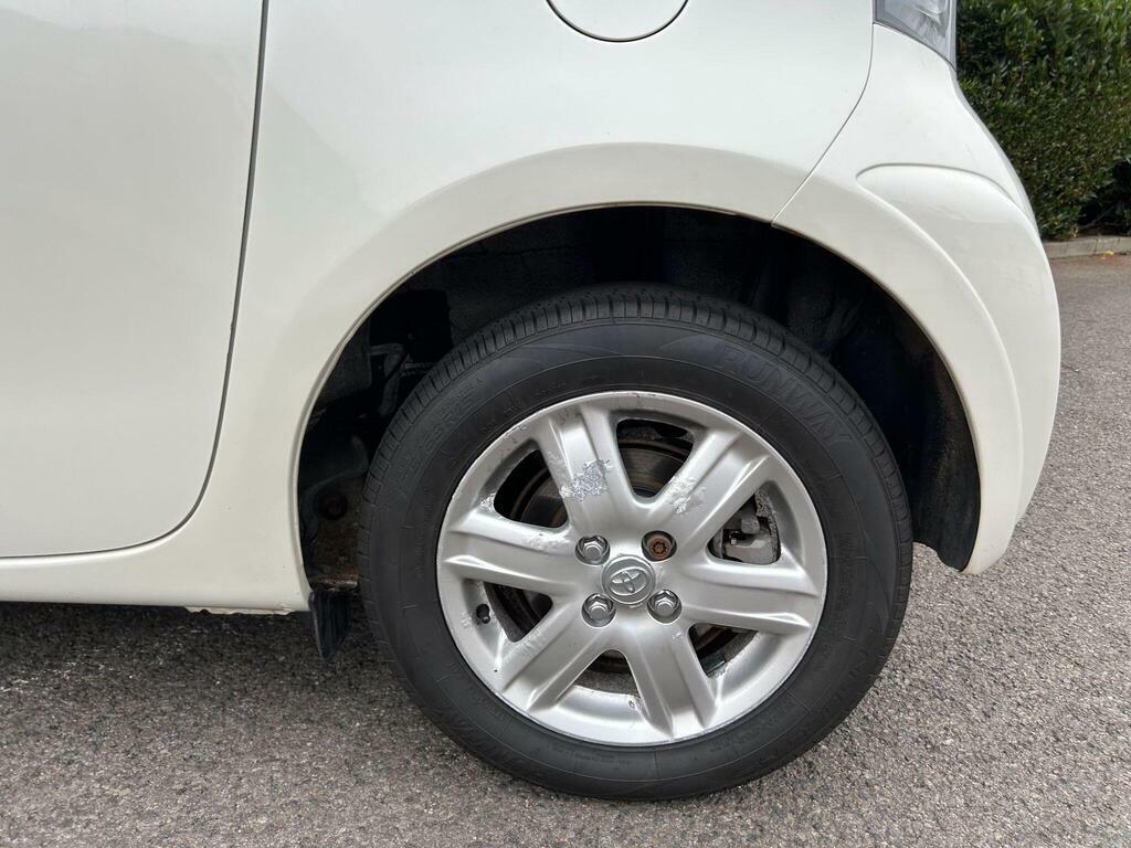 Toyota IQ Hatchback Silver #86