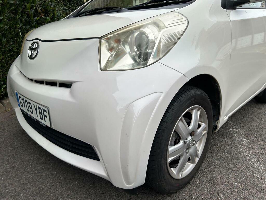 Toyota IQ Hatchback Silver #82