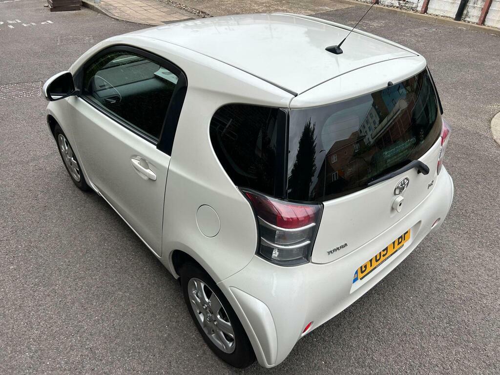 Toyota IQ Hatchback Silver #58