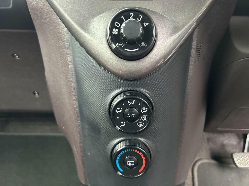Toyota IQ Hatchback Silver #96