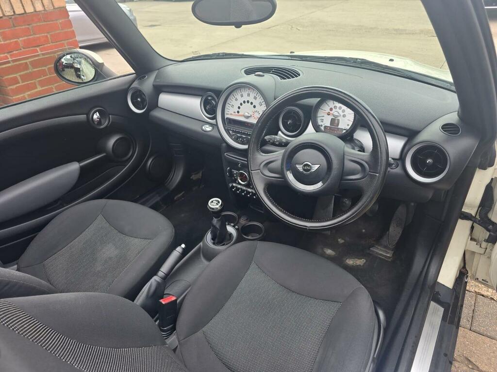 Mini Convertible 1.6 Cooper S Steptronic Euro 5 Red #9