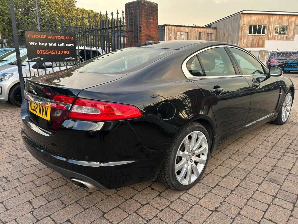 Jaguar XF Luxury Silver #17