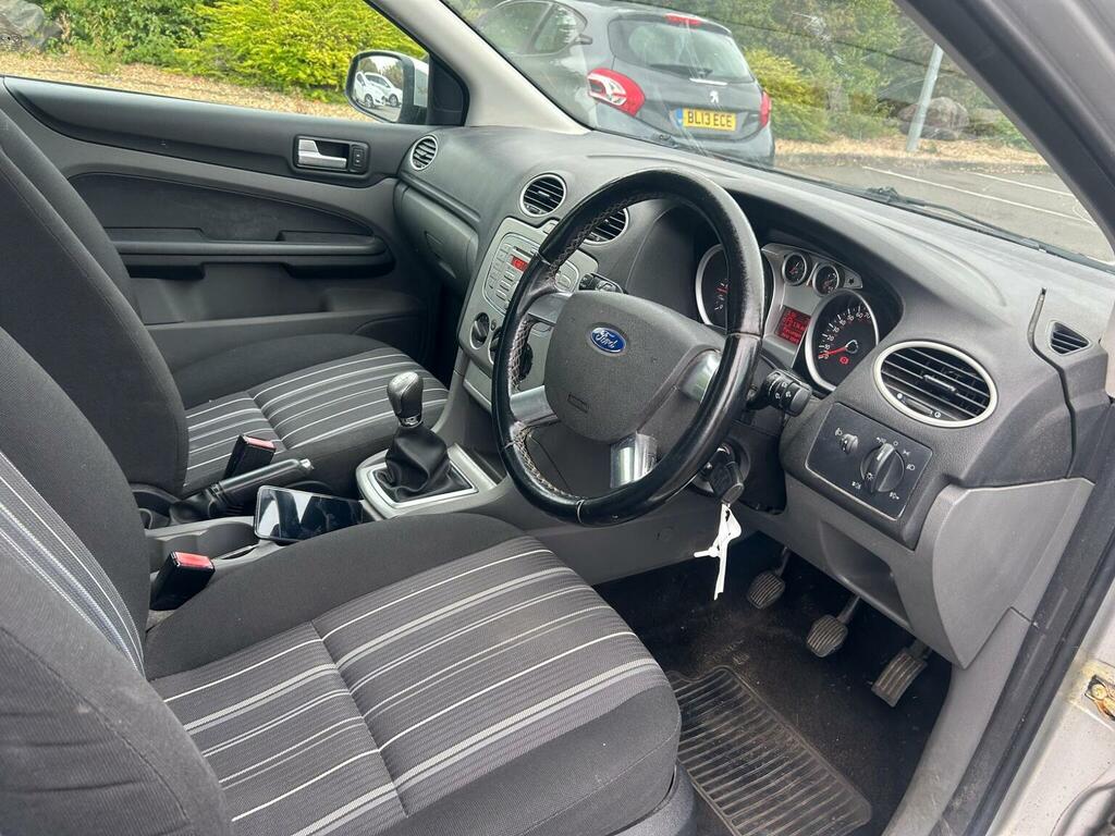 Ford Focus 1.6 Zetec Black #7
