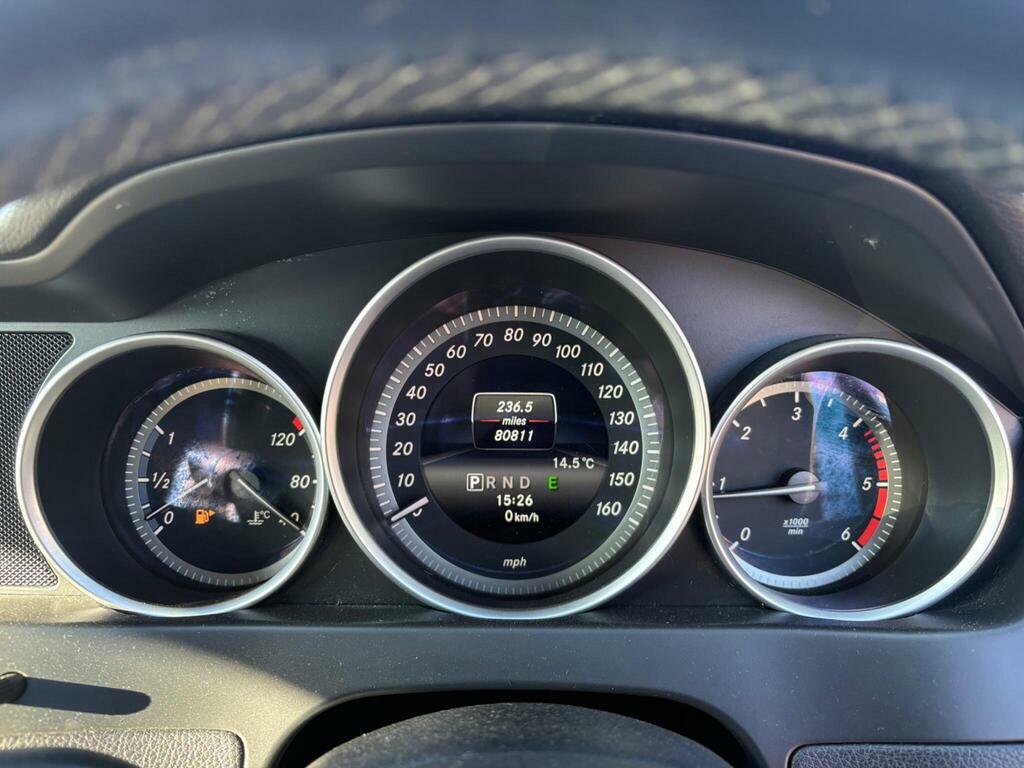 Mercedes-Benz C Class Automatic White #19
