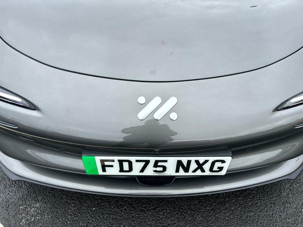 MG IM5 300Kw Long Range 100Kwh Black #23