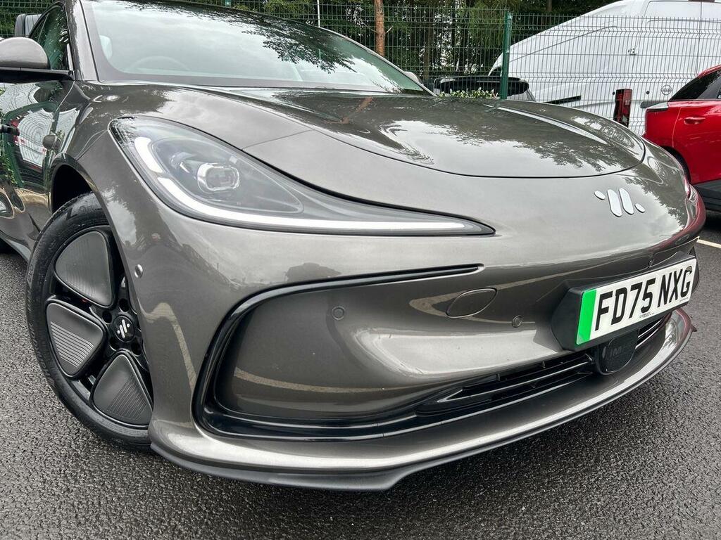 MG IM5 300Kw Long Range 100Kwh Black #22
