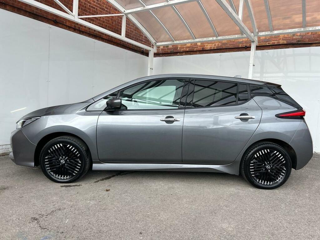Nissan Leaf 59Kwh E Tekna Hatchback 217 Ps PF72NPX Grey #6