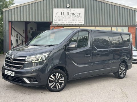 Renault Trafic 2.0 Trafic Ll30 Grey