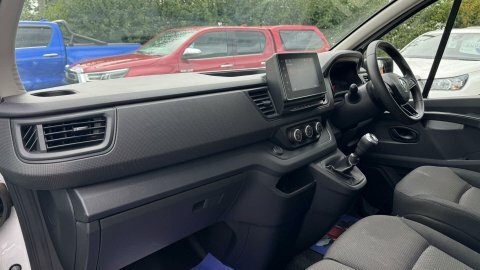 Renault Trafic 2.0 Trafic Sl30 RO73KJV White #2