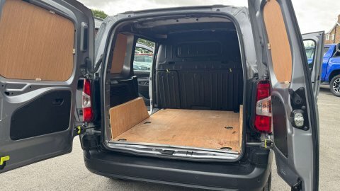 Citroen Berlingo Driver Edition Grey #45