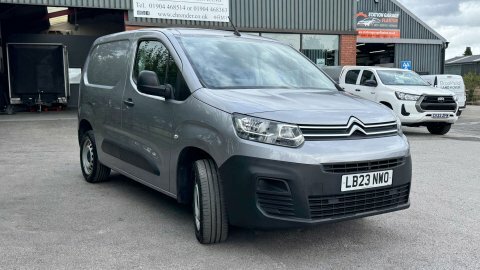 Citroen Berlingo Driver Edition Grey #16